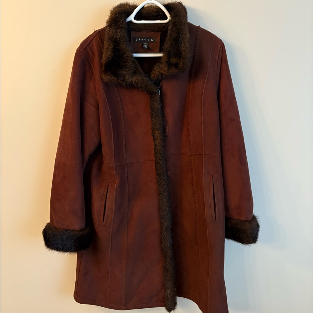 Giacca Brown Suede Jacket with Faux Fur Trim
